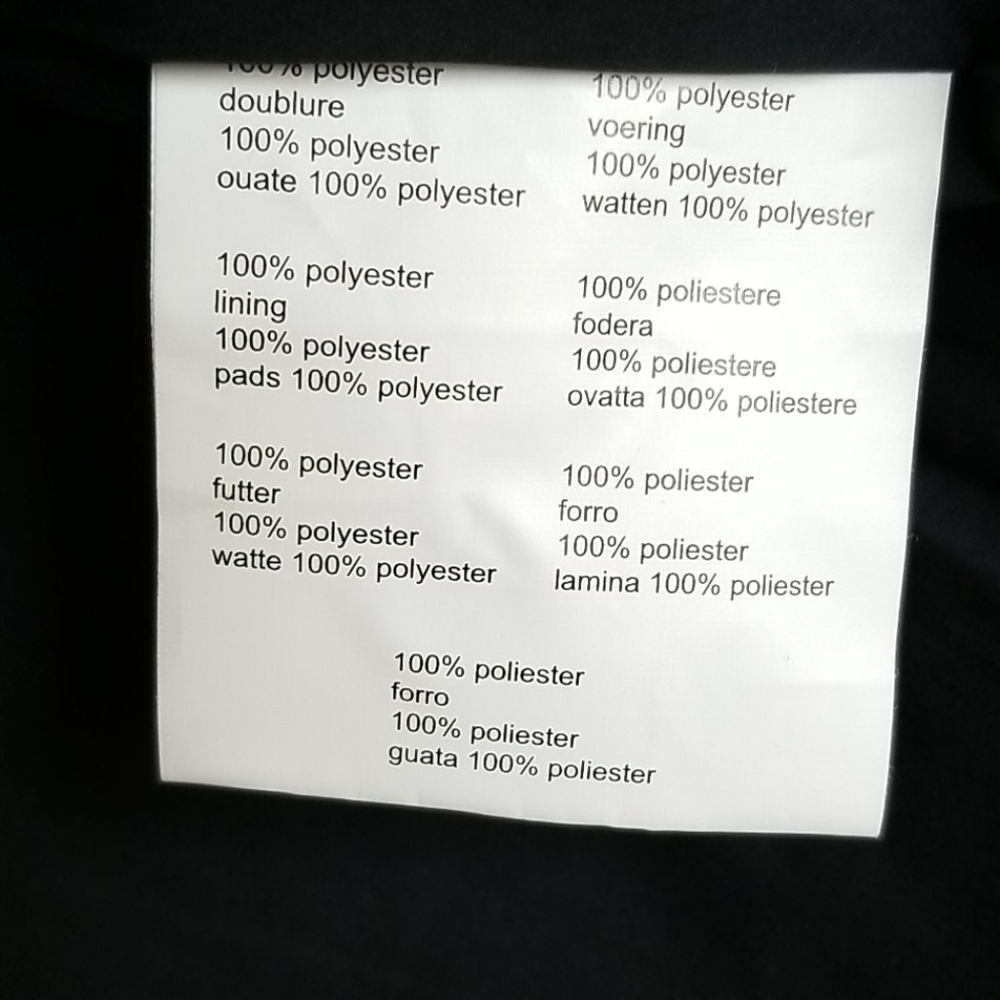 🚫 SOLD - Lacoste Black Puffer Vest - Picture 7 of 8